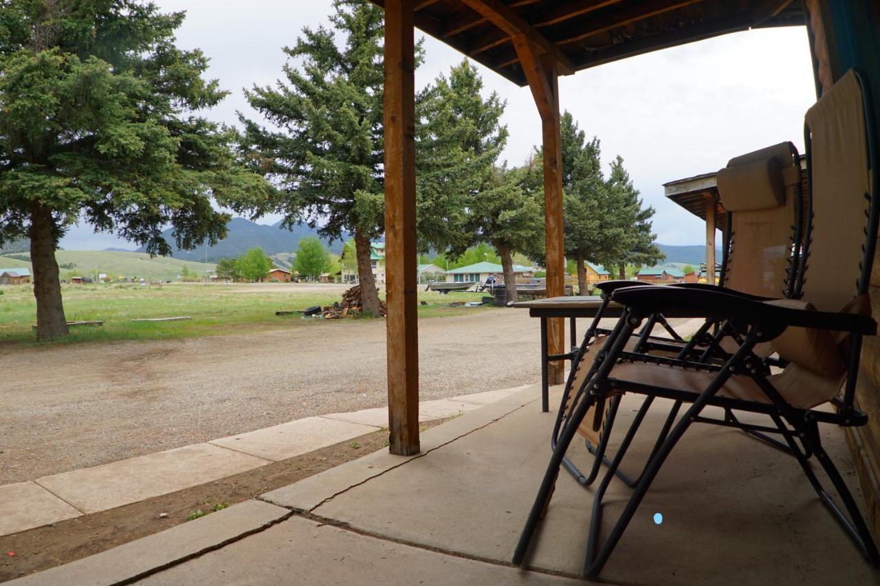 Eagle Nest Fly Shack & Lodge 외부 사진